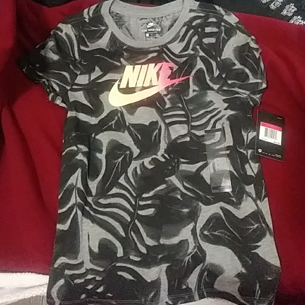 Nike shirt